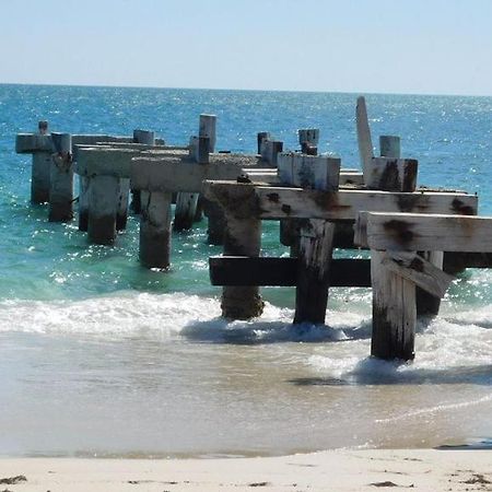 Cottage 55 - Topspot Cottages Jurien Bay Bagian luar foto