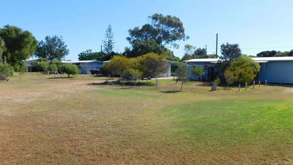 Cottage 55 - Topspot Cottages Jurien Bay Bagian luar foto